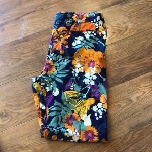 Lularoe leggings!